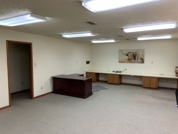 Office Building on Odom: 4749 Odom Rd, Beaumont, TX 77706